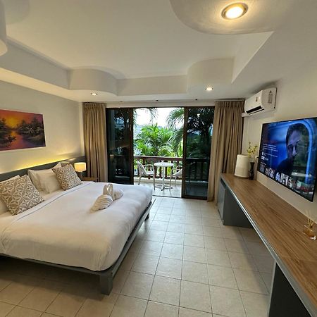 Sea Hills Resort Patong Екстериор снимка