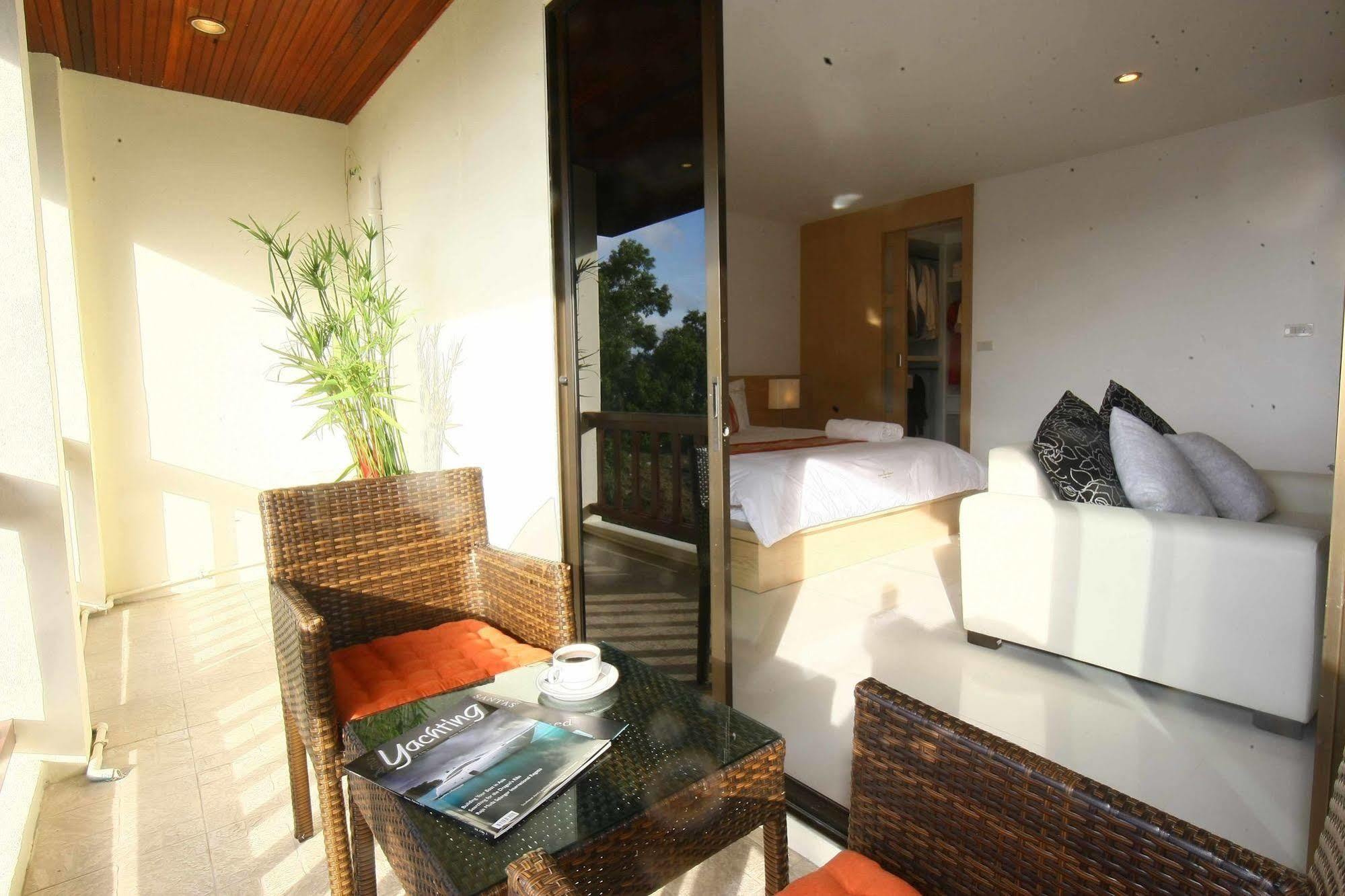 Sea Hills Resort Patong Екстериор снимка