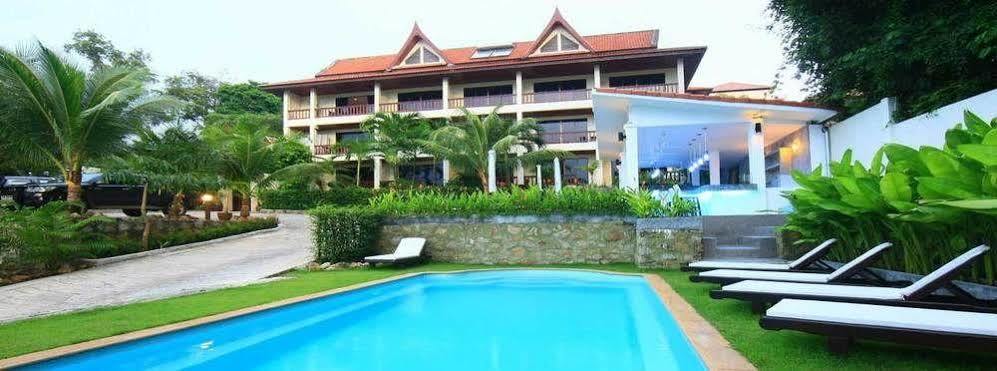 Sea Hills Resort Patong Екстериор снимка